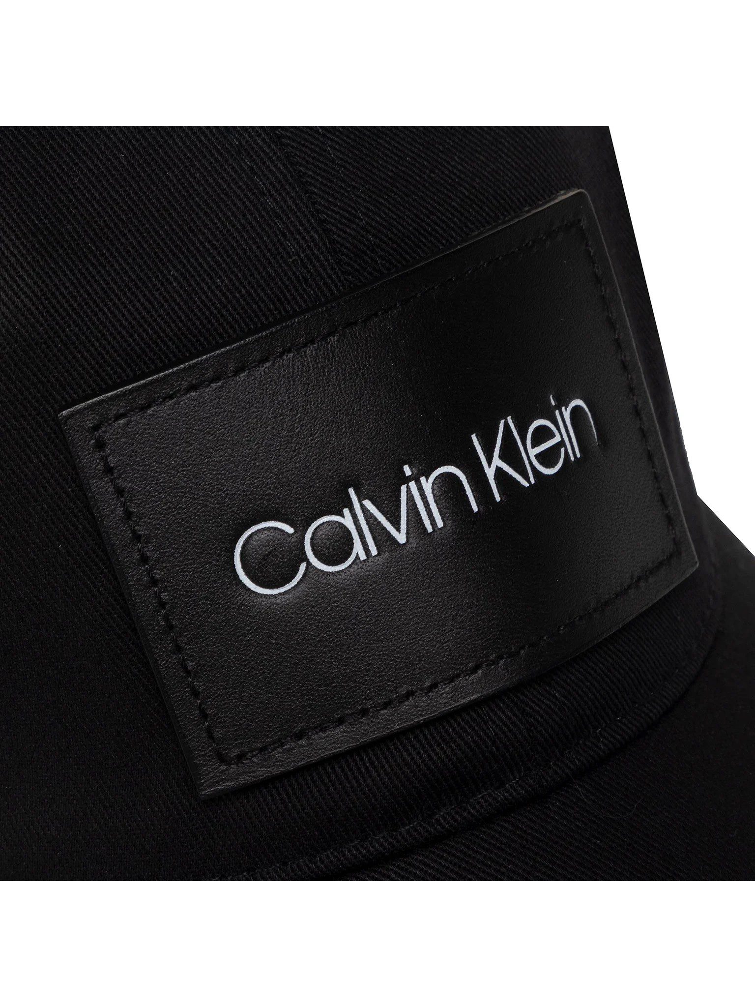 calvin-klein-czapka-z-daszkiem-leather-patch-bb-cap-k50k505490-czarny (1)