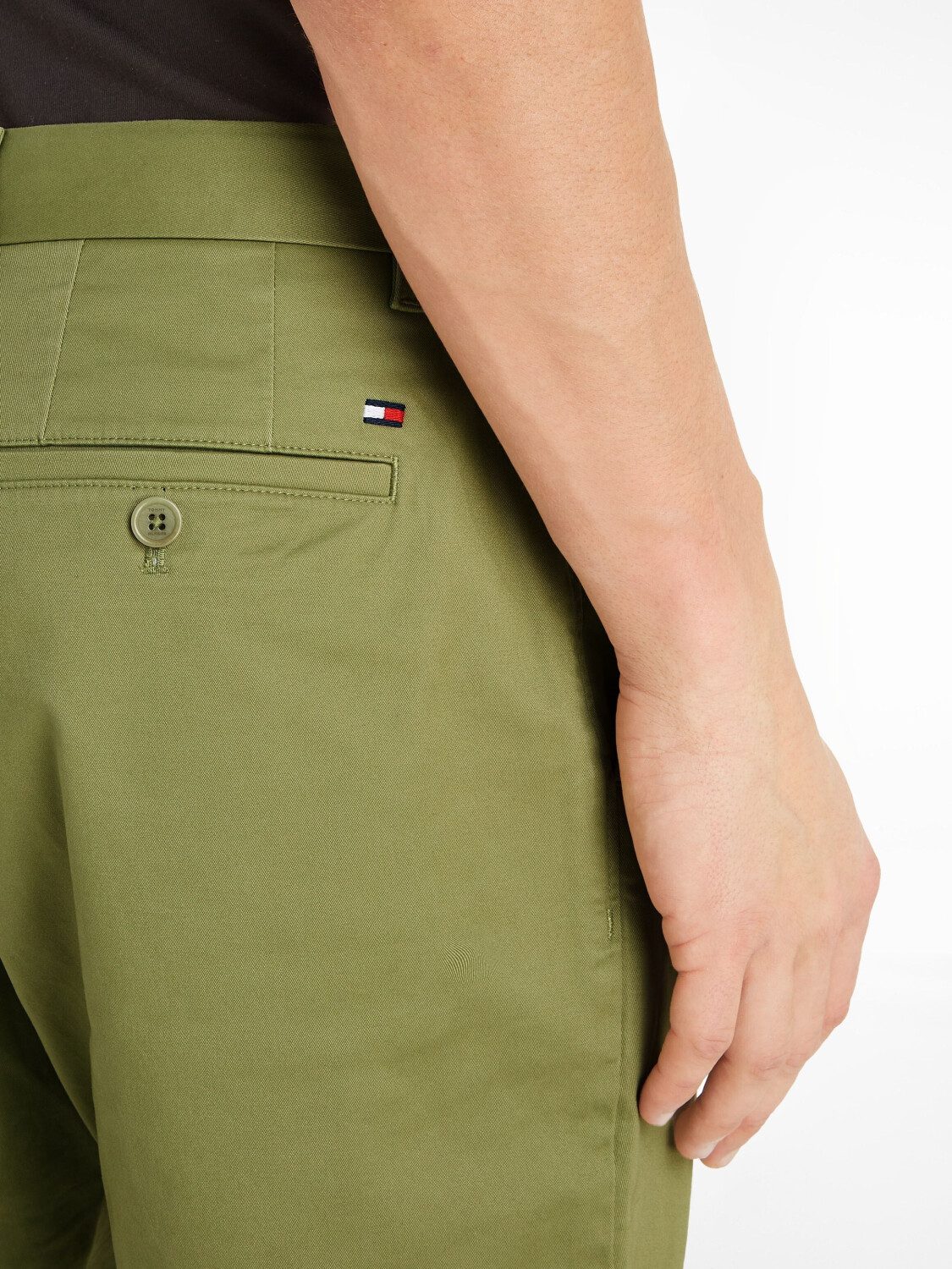 tommy-hilfiger-1985-collection-harlem-relaxed-fit-shorts-mw0mw23568-faded-olive (2)