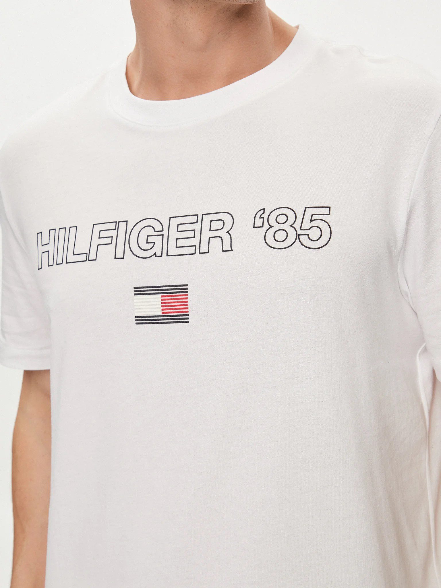 tommy-hilfiger-tricou-85-mw0mw34427-alb-regular-fit-0000303433956 (3)