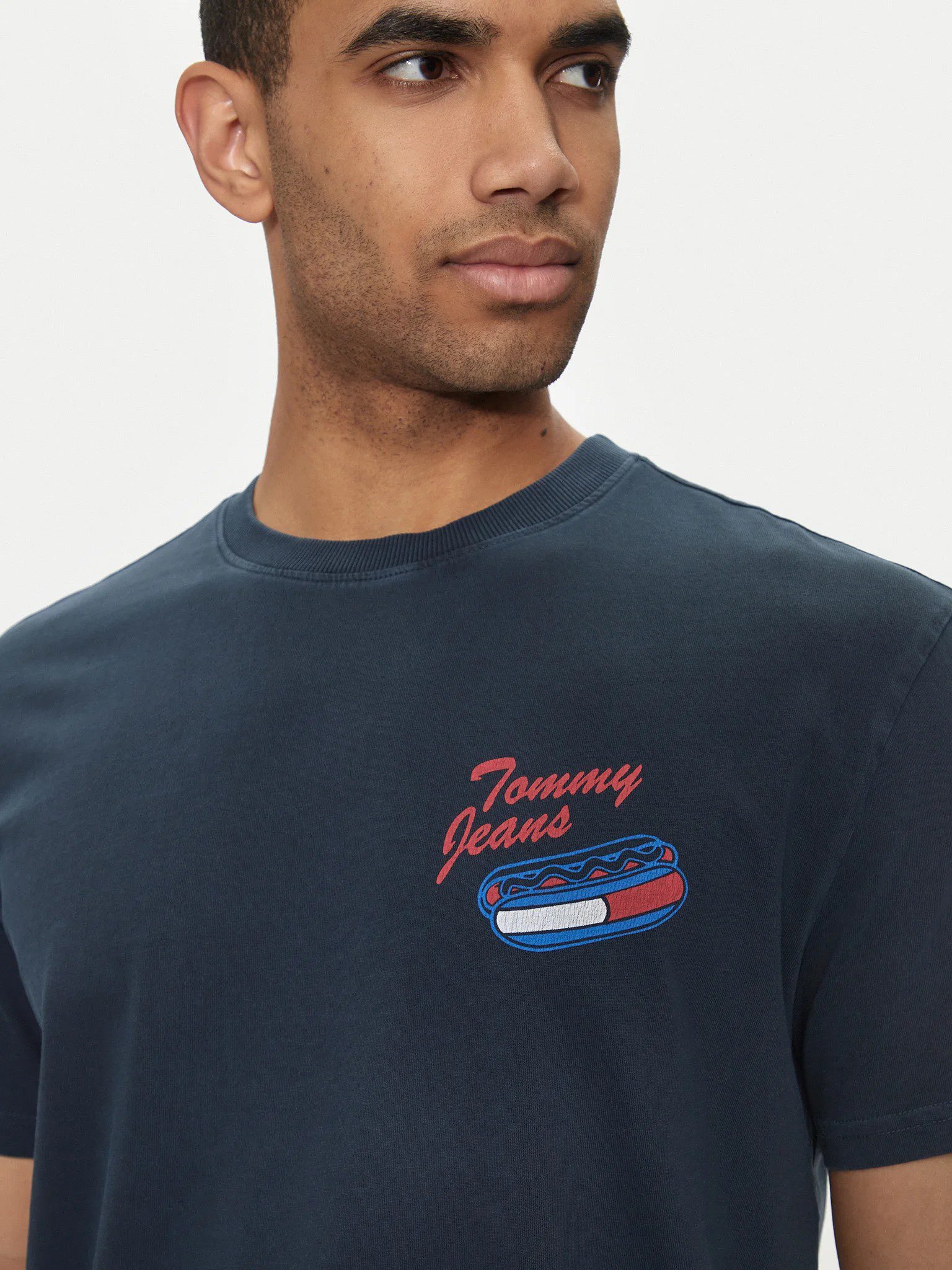 tommy-jeans-tricou-fun-novelty-dm0dm18552-bleumarin-regular-fit-0000303860318 (3)