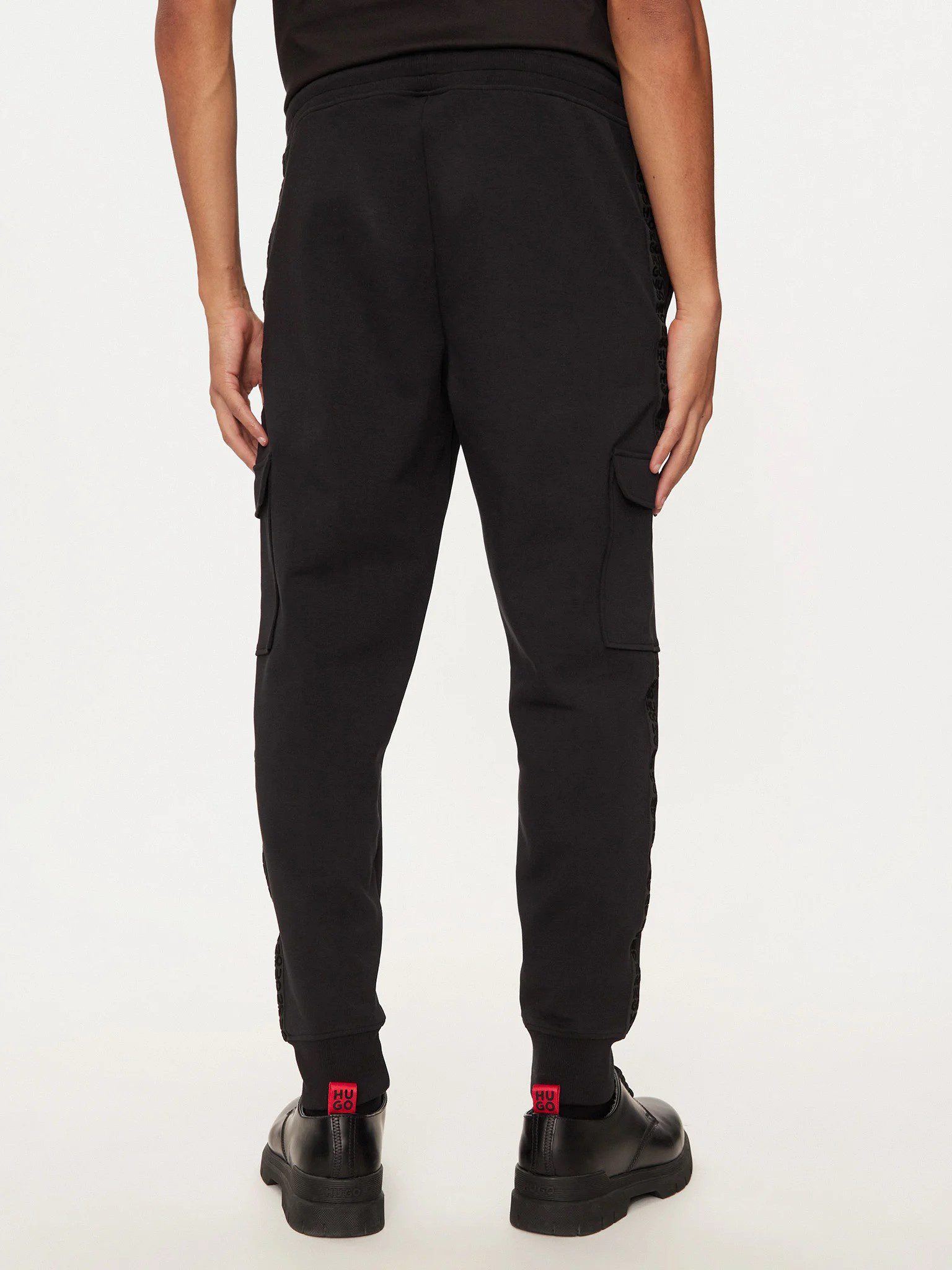 hugo-pantalon-jogging-disland-50521407-noir-regular-fit-0000304236181 (2)