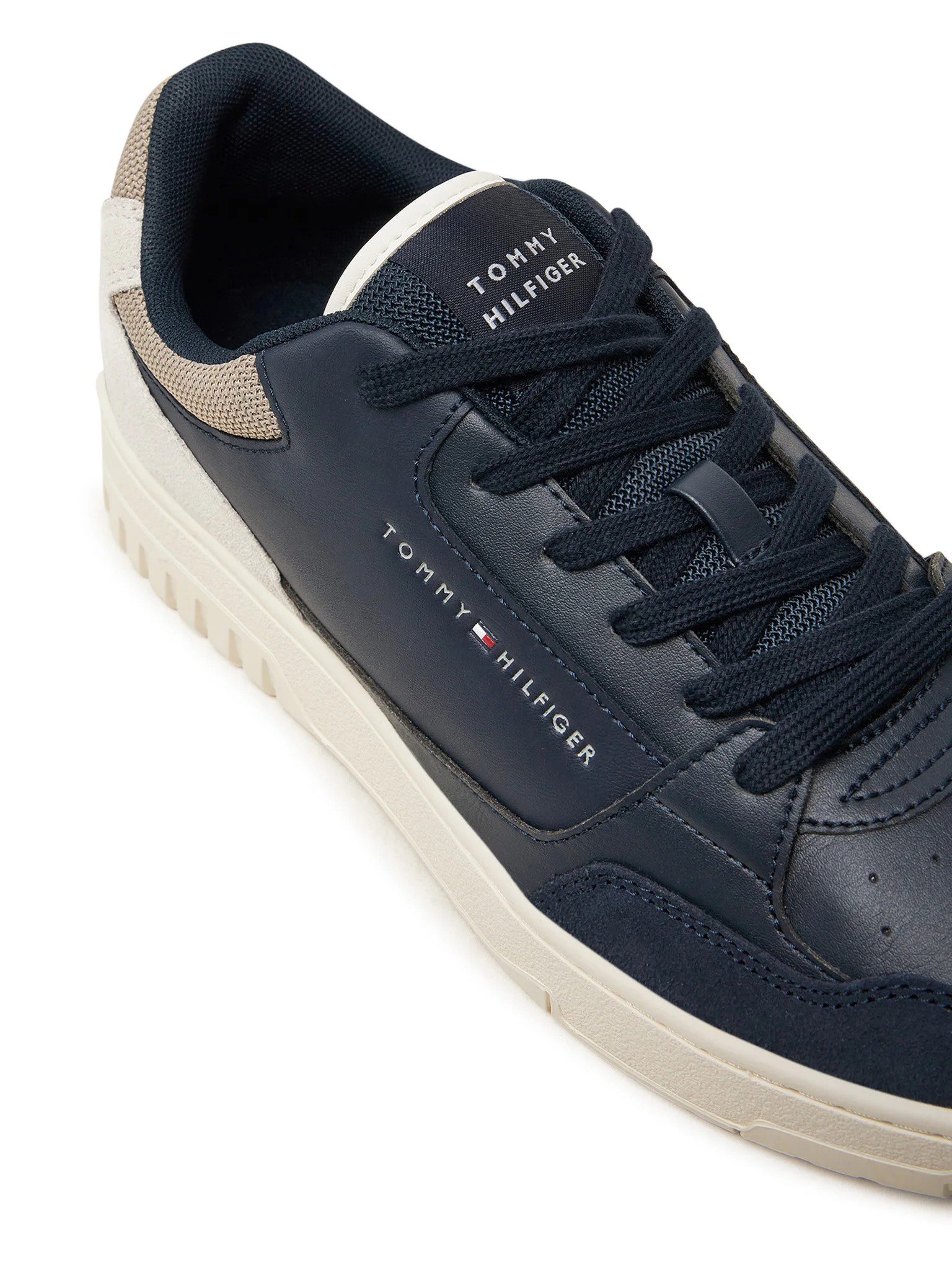 tommy-hilfiger-sneakers-th-basket-core-fm0fm05058-bleumarin-0000304441080 (4)